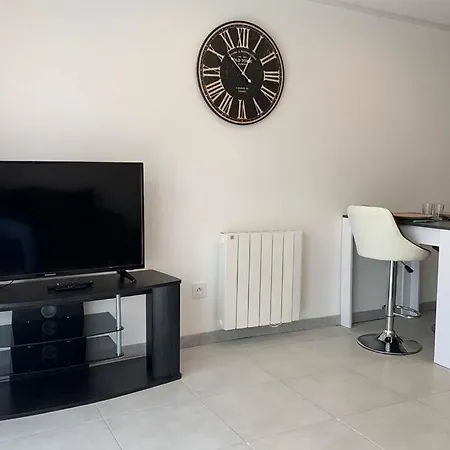 L'anthracite - Vue Pyrenees Et Parking Facile *