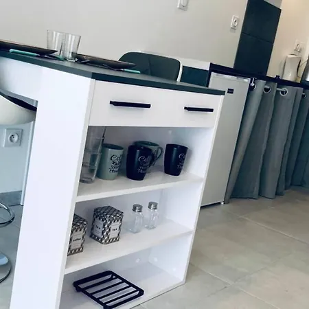 « l'anthracite ». Apartment *